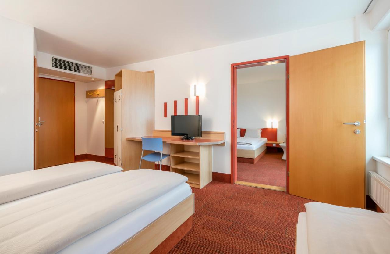H2O Hotel-Therme-Resort, Fuer Familien Mit Kindern Bad Waltersdorf Exterior photo
